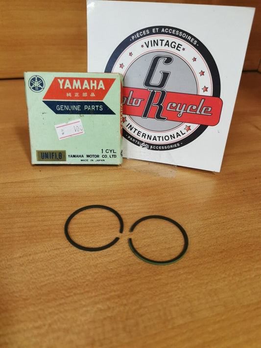 NOS YAMAHA HS1  1970  1971   PISTON RING  SET STD 132-11610-01 Y48