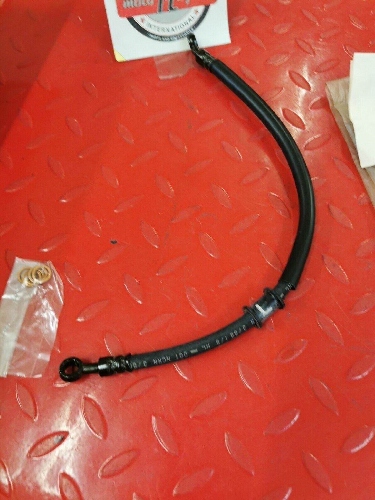 NOS YAMAHA KIT  FZ600   BRAKE HOSE KIT  90891-20049-00 Y54
