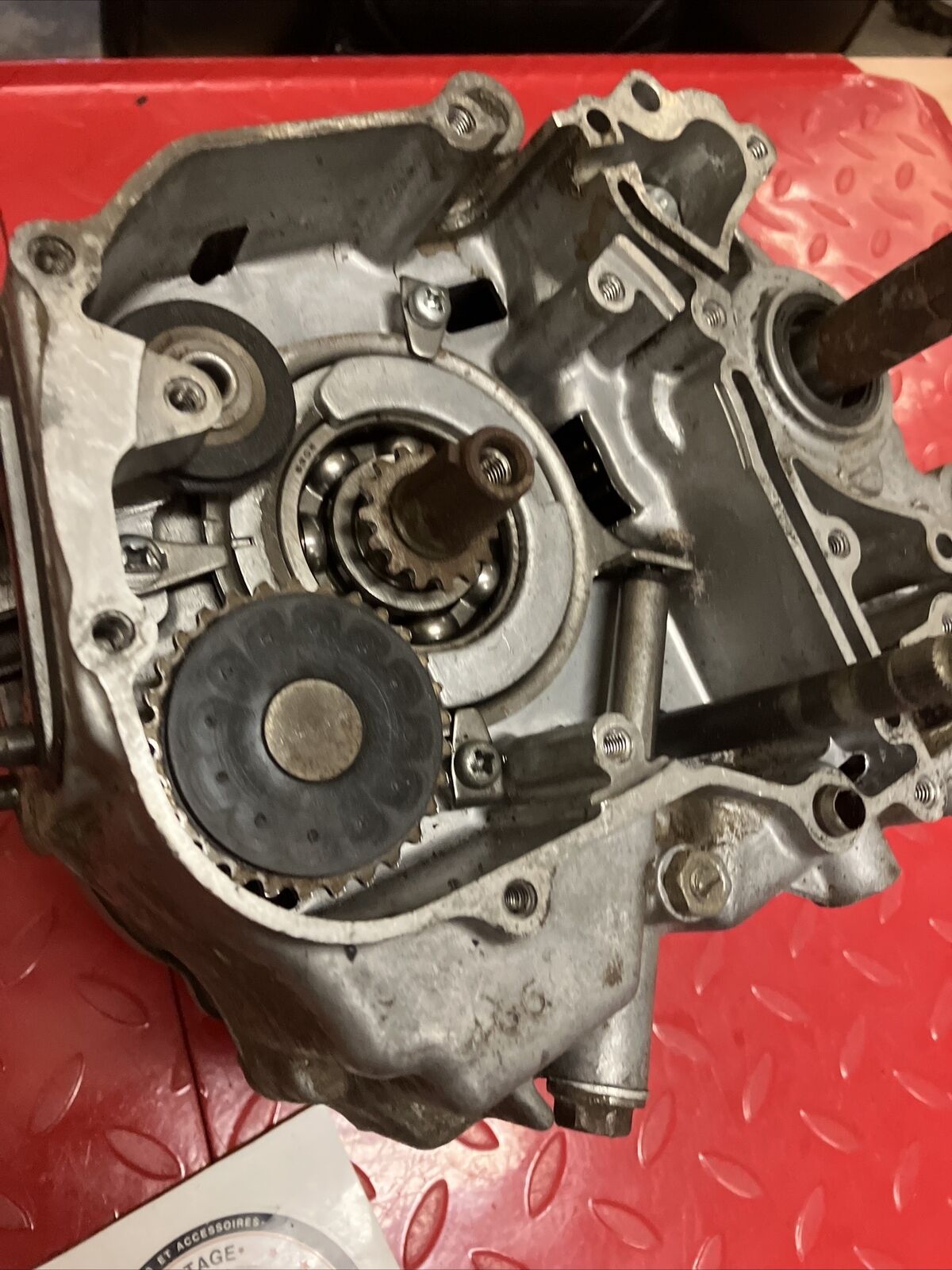 Honda CT90 1977 engine motor crankcase Bottom end crank transmission