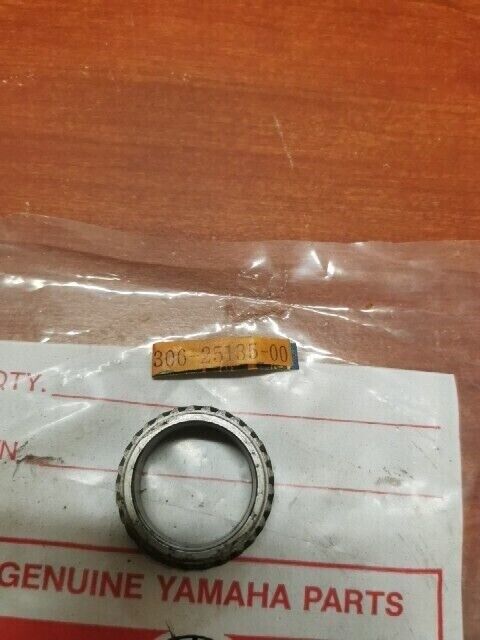 NOS Yamaha SR500 XS1 XS2 XT500 TX650 DRIVE GEAR 306-25135-00-00 Y135