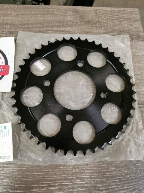 NOS MITSUBOSHI HONDA CB750 SPROCKET FINAL DRIVEN 45T 111-463 J55