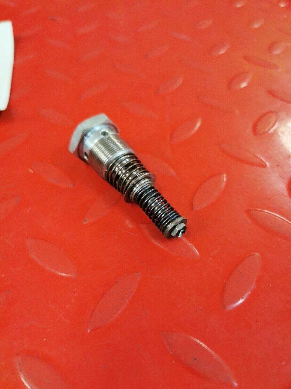 NOS HONDA CR250R CR500R 1985 BOLT CENTER SHOWA 51441-KA4-831 H38
