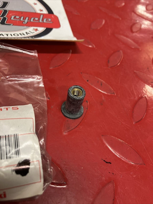 NOS KAWASAKI KVF650 KVF700 POP NUT 5MM 92210-0012 K15