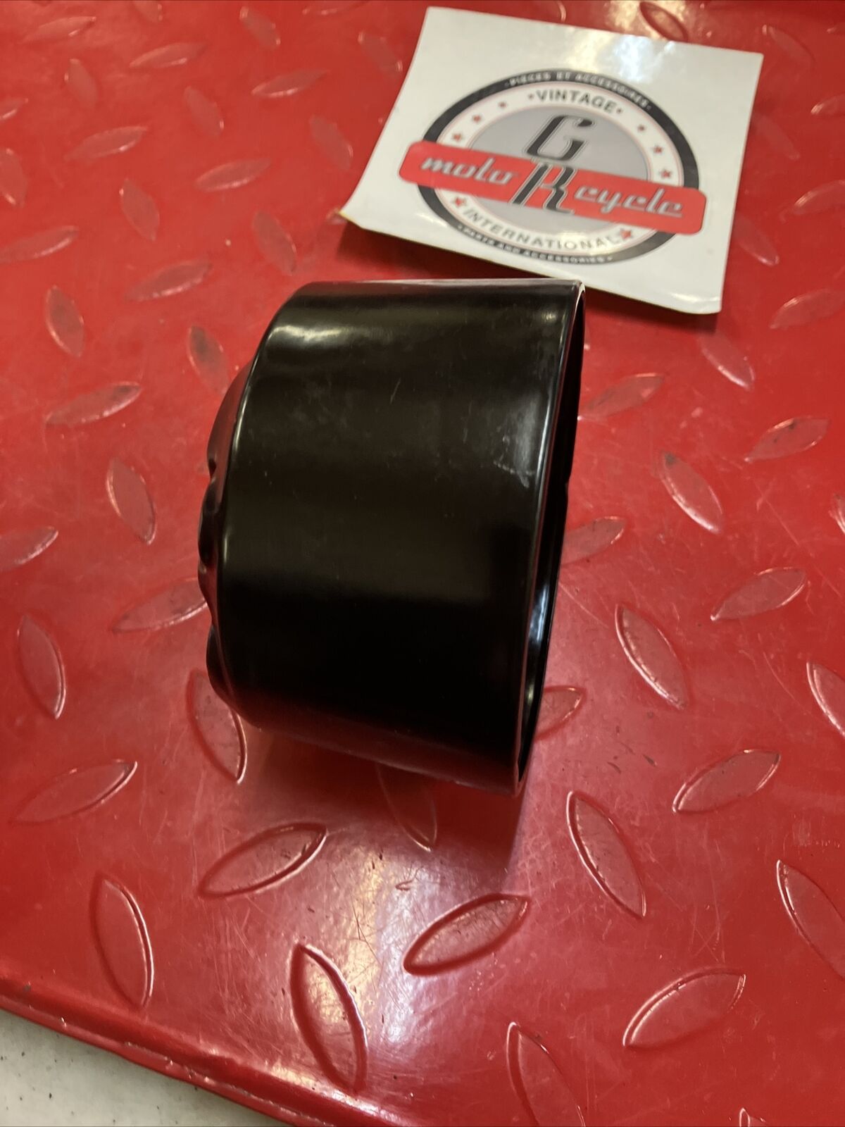 Yamaha RD400 1977 tachometer cover cup 1976 1978 XS360 XS400