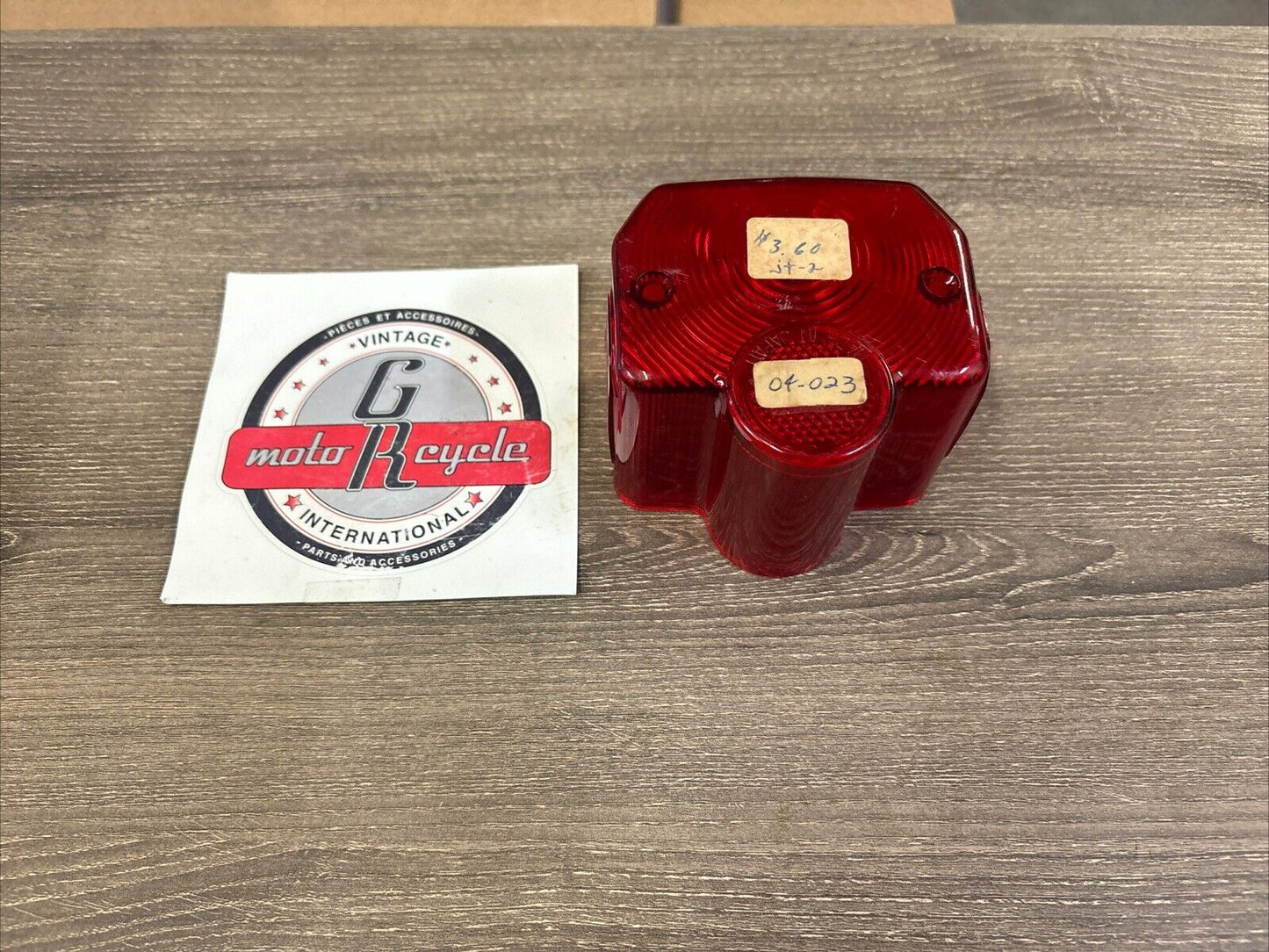 NOS AFTERMARKET MADE IN JAPAN YAMAHA JT2 TAILLIGHT LENS 168-84721-60-00 J62