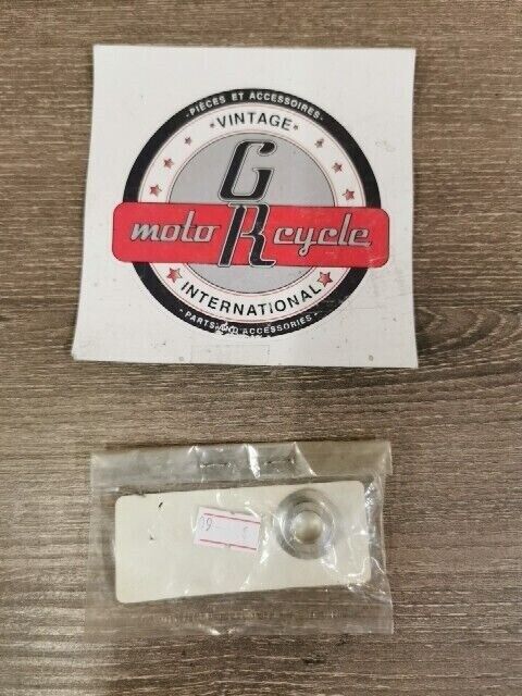 NOS Yamaha WR250F 2015 - 2019 YZ125 COLLAR DISTANCE 1C3-22253-L1-00  Y104