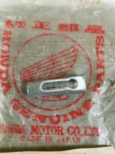 NOS HONDA CB500 SHAFT THROTTLE 16126-323-004 H81