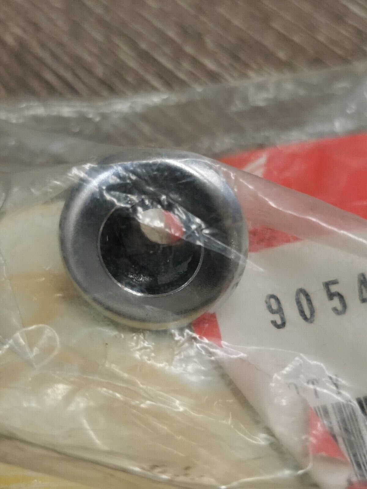 NOS HONDA XR80 MOUNTING RUBBER 90541-371-000 H55