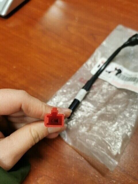 NOS Yamaha 2002 - 2011 YW50 FRONT STOP SWITCH ASSY 5MJ-H3980-11-00 Y102