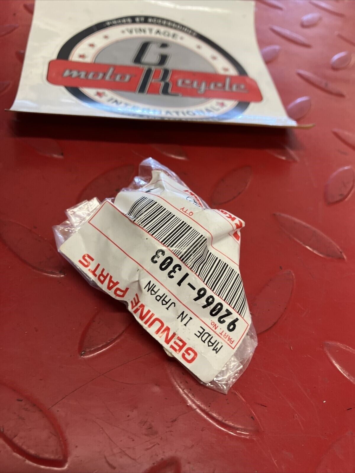 NOS KAWASAKI PLUG 92066-1303 K12