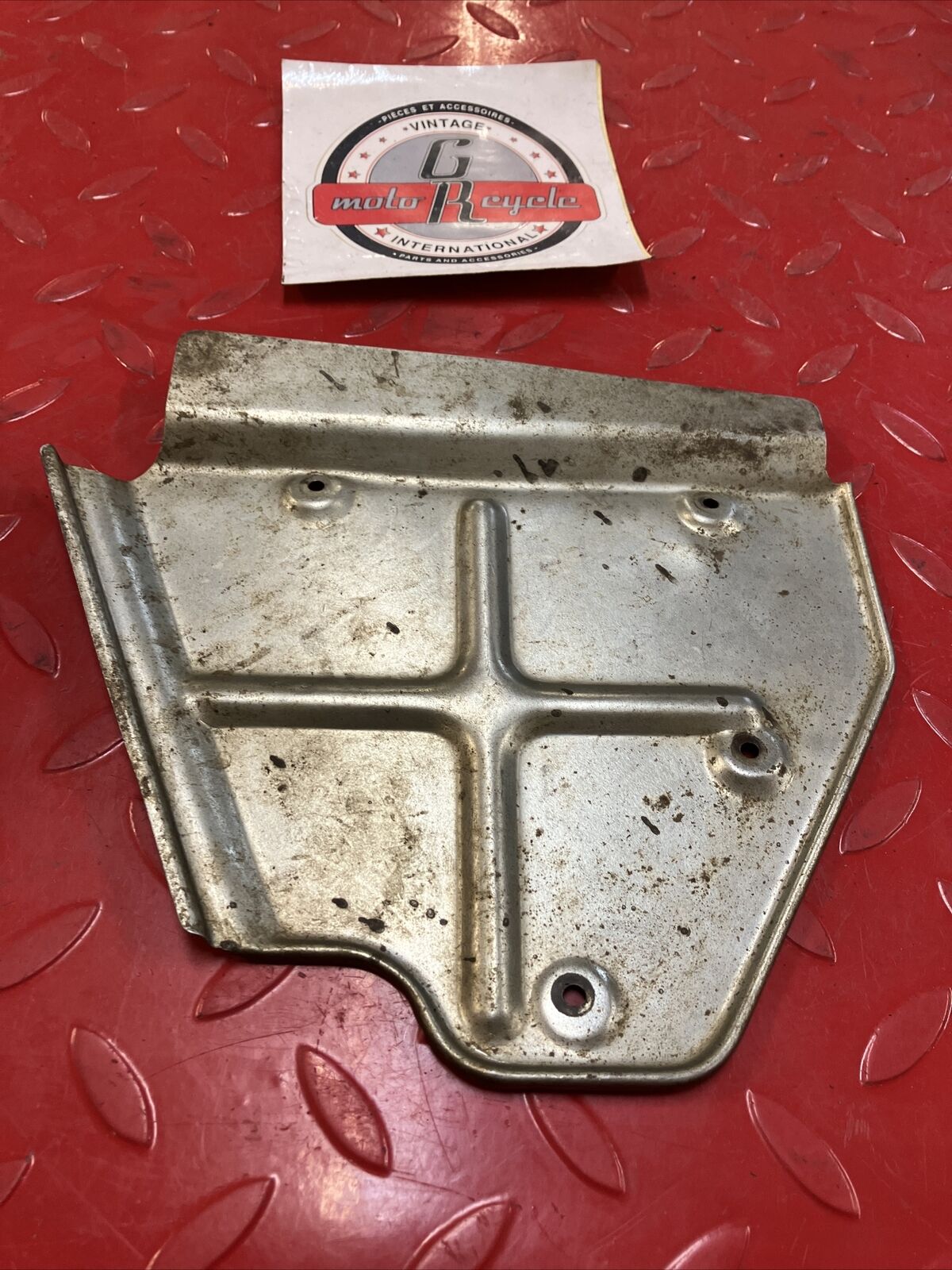 Honda XR200 1981 side cover airbox heat shield protector 1980 1982 1983