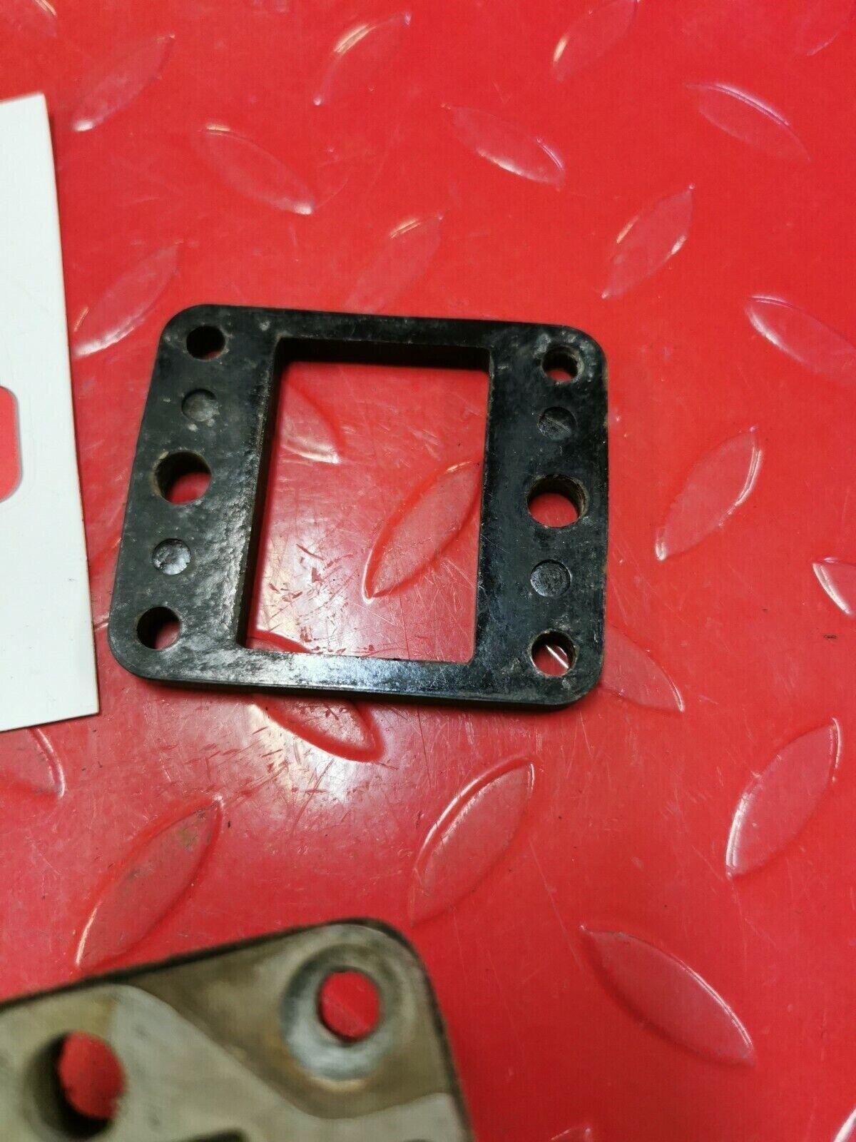 Yamaha RD125 1975 reed valve block cage intake manifold RD200 389-13613-00-00 T