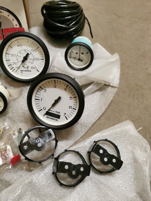 NOS HONDA Instrument Set White Flat 06300-ZW5-000ZB H82