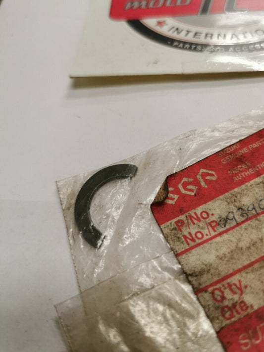 NEW NOS SUZUKI LTA450 CAM SHAFT C RING  09390-22002-000 S29