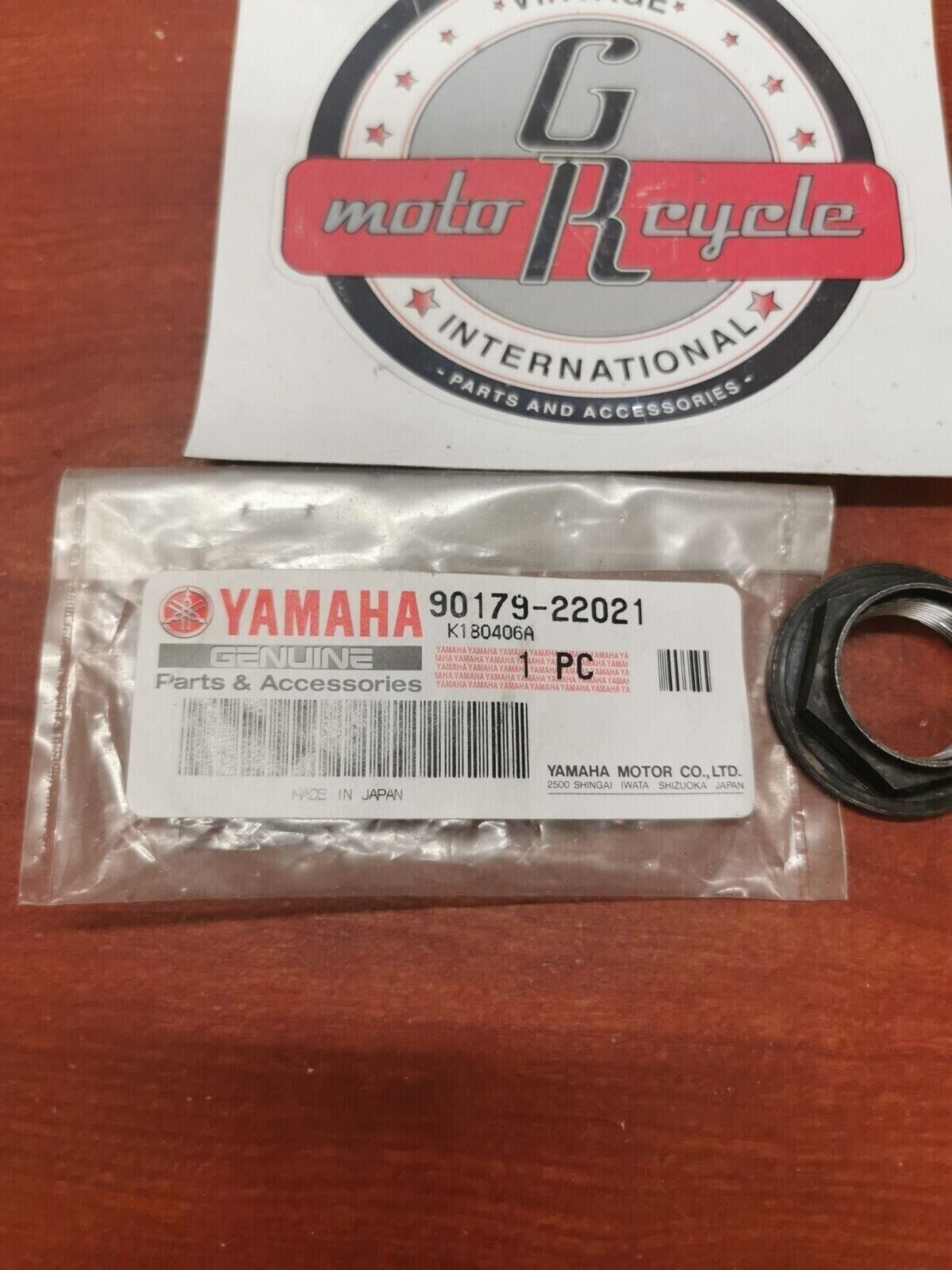 NOS Yamaha YXM70 YXM700 YFM70 YFM5 YXC70 YXE70 YXR7 NUT 90179-22021-00 Y81