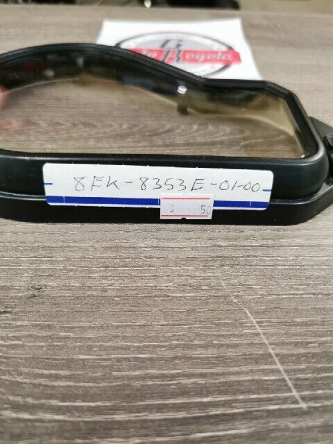 NOS YAMAHA RS90RL SXV60L RX10MJ RS90RW METER UPPER CASE 8EK-8353E-01-00 Y108