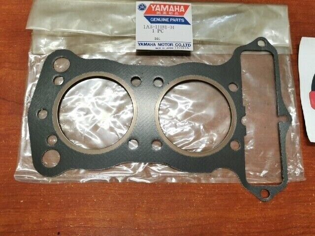 NOS Yamaha CYLINDER HEAD GASKET 1A8-11181-01- SUB 1A8-11181-00 2F1-11181-00 Y117