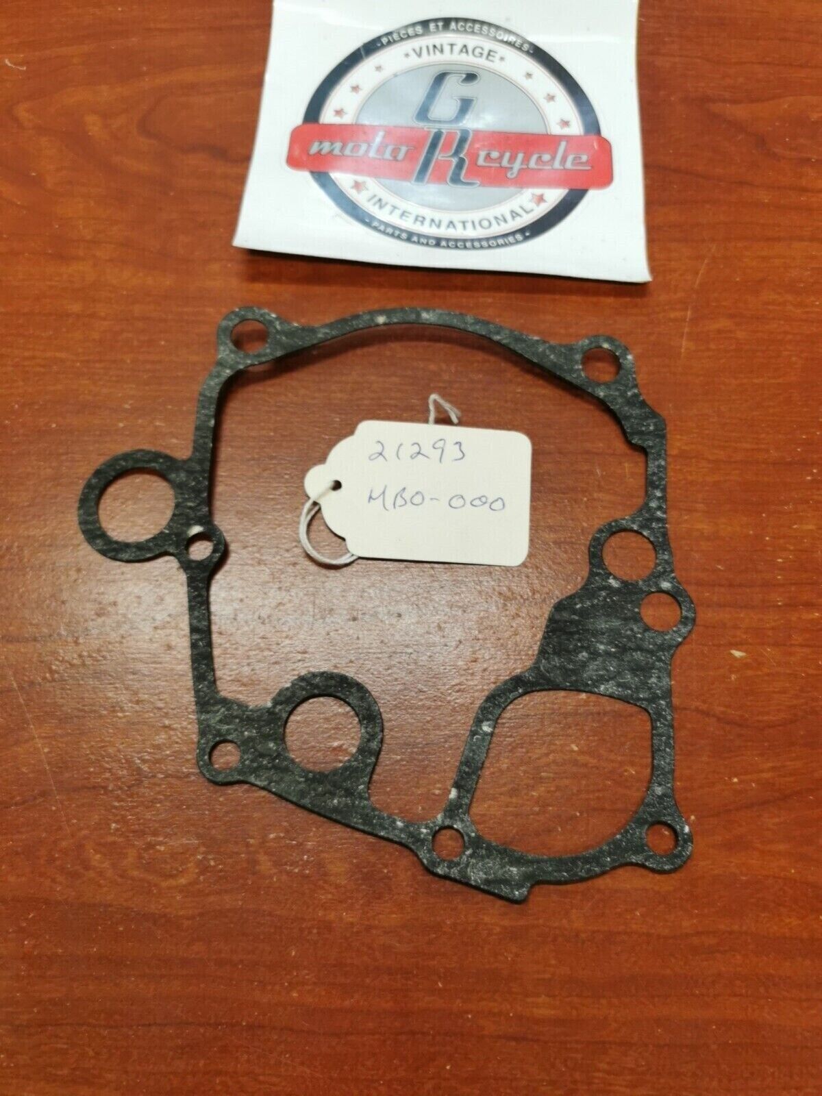 NOS Honda 1982 VF750C VF750S SIDE GEAR CASE GASKET 21293-MB0-000 H67