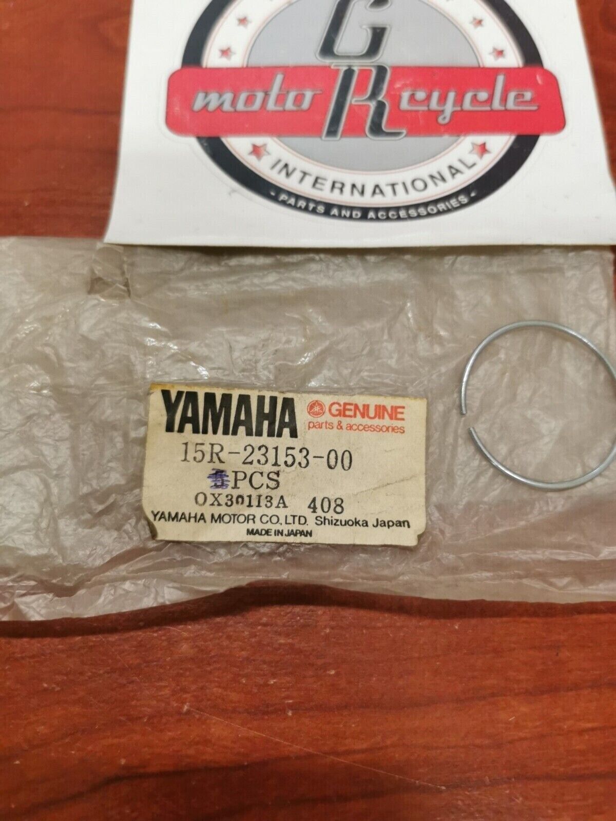 NOS YAMAHA XJ650 XJ750 XJ900 XV920 SNAP RING 15R-23153-00-00 Y72