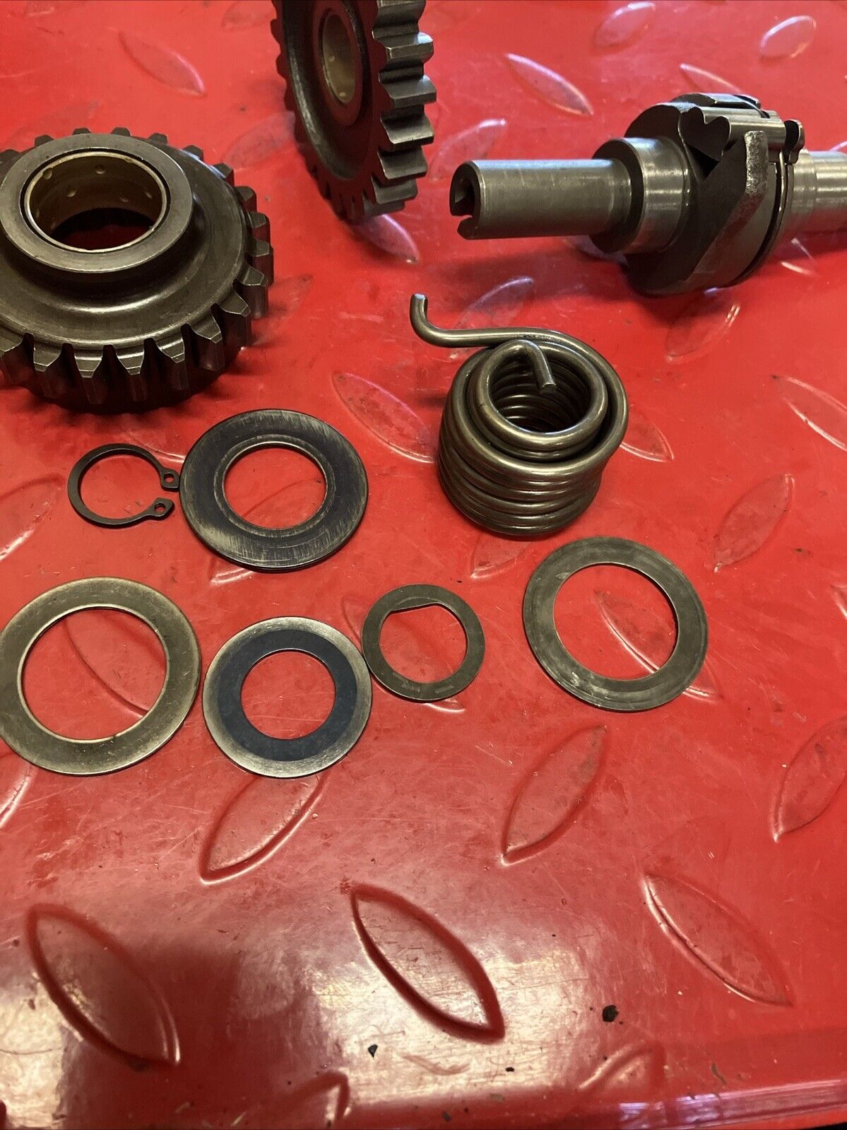 Honda MT125 1975 Kickstarter kick starter spindle gear shaft 1974 1976 CR125M
