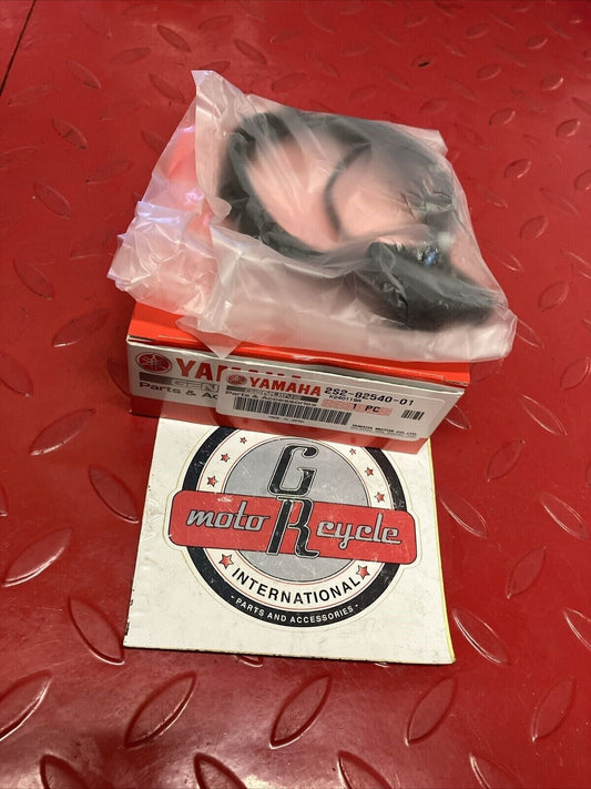 NEW NOS YAMAHA YZ450f 2006 - 2009 NEUTRAL SWITCH ASSY  2S2-82540-01-00 Y104