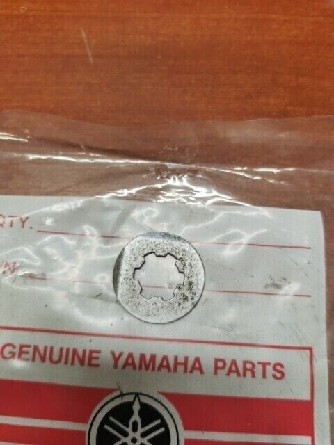 NOS Yamaha FS1 LOCK WASHER 257-17464-00-00 SUB 90215-13019-00 90215-13026-0 Y124