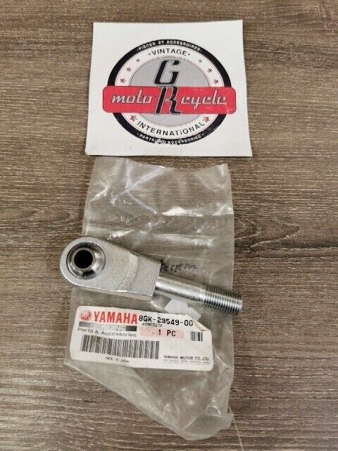 NOS YAMAHA NYTRO FX10RTRSAL FX10BL PZ50GTXB BALL JOINT 8GK-23549-00-00 Y108