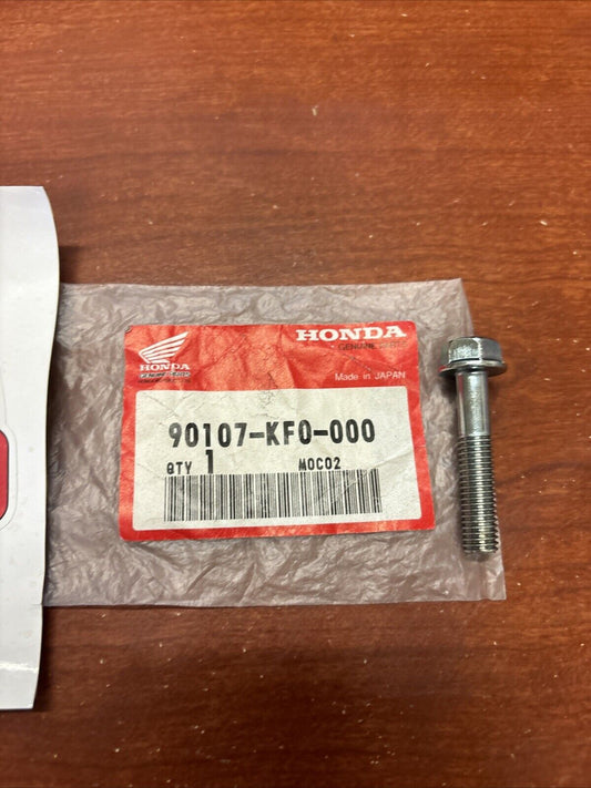 NOS Honda CR125R CR250R CR500R CR80R CR85R FLANGE BOLT 8X40 90107-KF0-000 H135