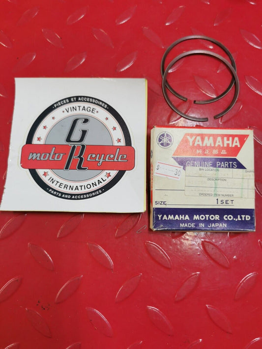 NOS YAMAHA PISTON RING SET 0.50MM 2W6-11601-20 5X8-11601-20 SUB 3JM-11601-20 Y32