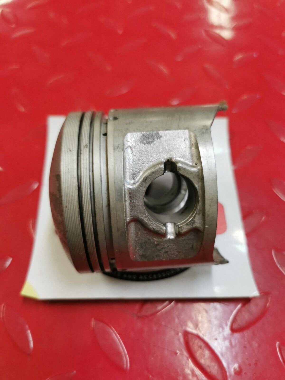 NOS Yamaha TX650 XS650 PISTON STD 447-11631-01-96 Y27