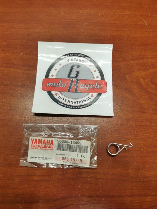 NEW NOS Yamaha XJ650 XJ550 XJ700 FZ600 YX600 TORSION SPRING 90508-16459-00 Y100