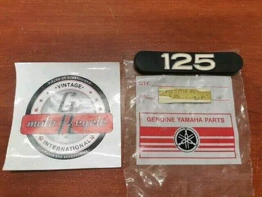 NOS Yamaha 1972 AT2 AT3 PROTECTOR EMBLEM 316-14729-30-00 Y163