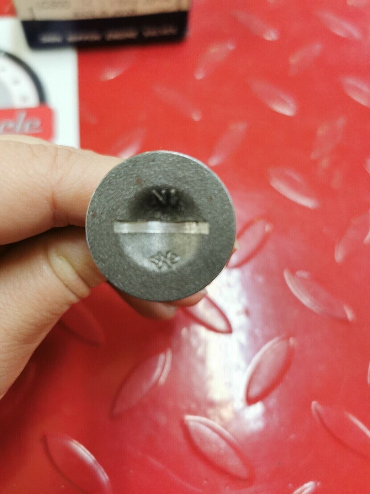 NOS Honda CM91 CT90 ATC110 ATC90 S90 SL90 CL90 INTAKE VALVE 14711-028-000 H5