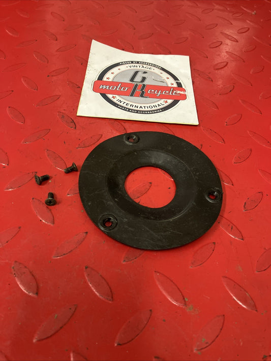 Honda CR250R 1991 Front wheel hub cover CR125R CR500R 1990