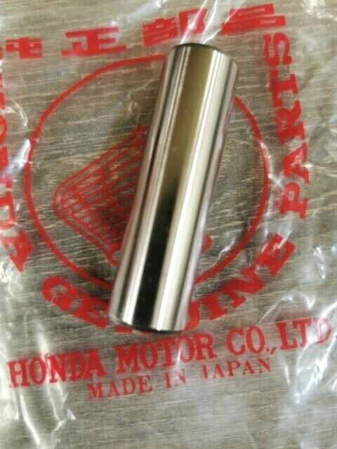 NOS HONDA C77 1960 CA77 1961 CL300 CP77 CYP77  PIN PISTON 13112-251-305 H95