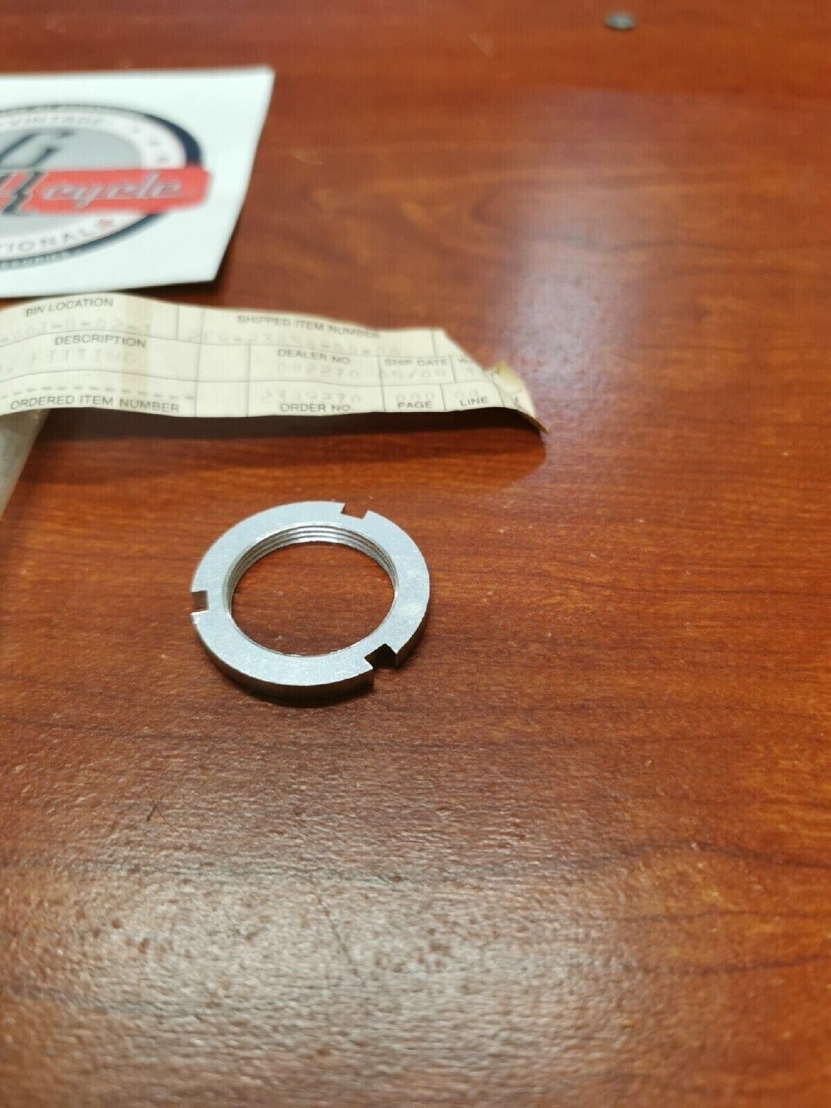 NOS YAMAHA FITTING NUT 2E9-23454-00-00 Y63