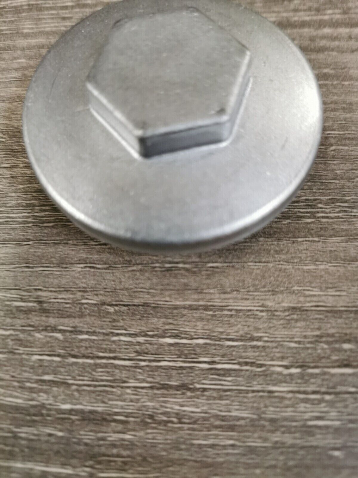 NOS HONDA VT500C XL600V 1984 -1990 CAP 12361-MF5-000 H48