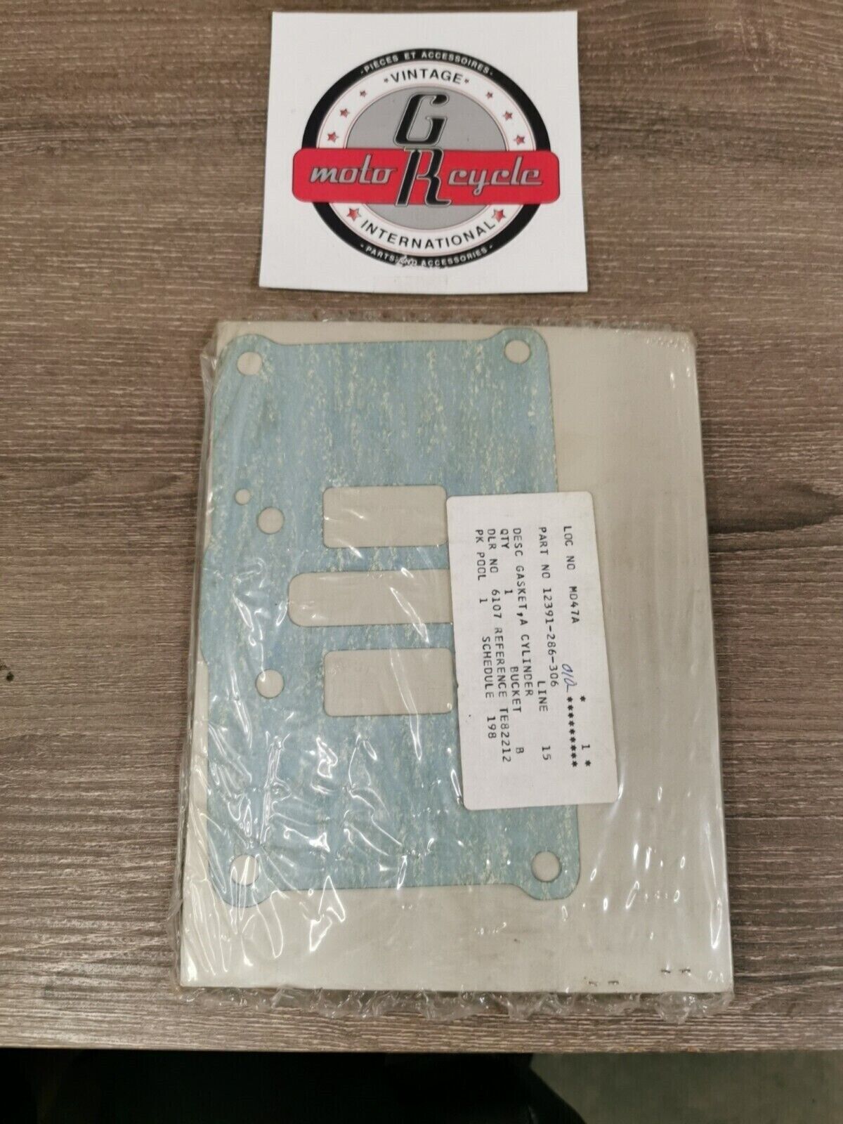 NOS HONDA CB350 CL350 SL350 Cylinder Head Gasket  12391-286-306  H49