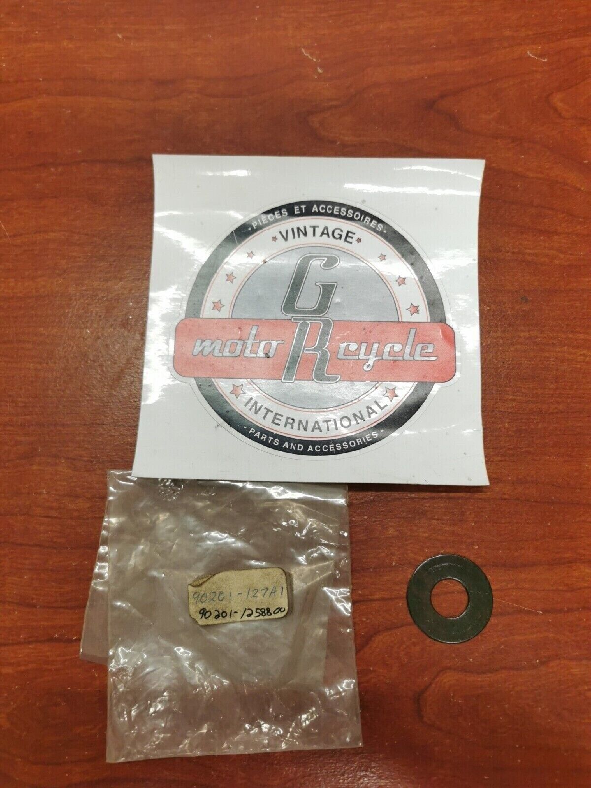 NOS Yamaha PLATE WASHER 90201-127A1-00 SUB. 90201-12588-00 Y71