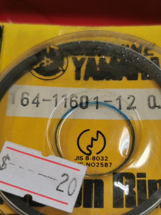 NOS YAMAHA piston rings 164-11601-12-00 Y33
