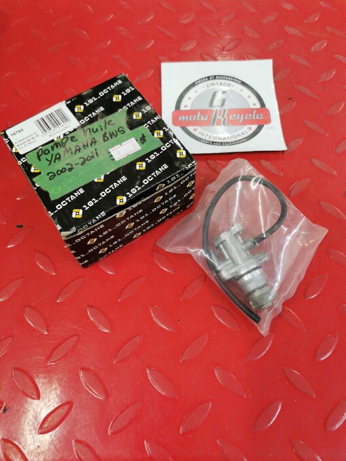 NOS 101 OCTANE YAMAHA   MINARELI CW MA MY CA 50CC  2002 - 2011  OIL PUMPE  J10