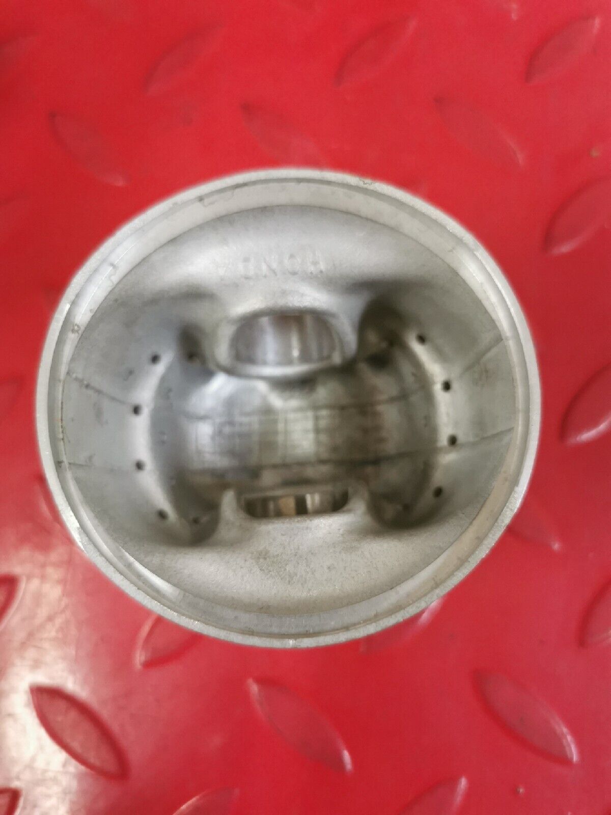 NEW NOS HONDA XL250 TL250 1974 - 1976  PISTON STD   13101-329-000  H40