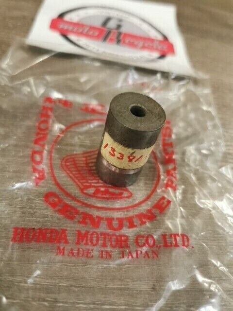 NOS HONDA C100 C102 C105 C310S C320 PIN CRANK 13381-001-040 SUB BY C1001301D H95