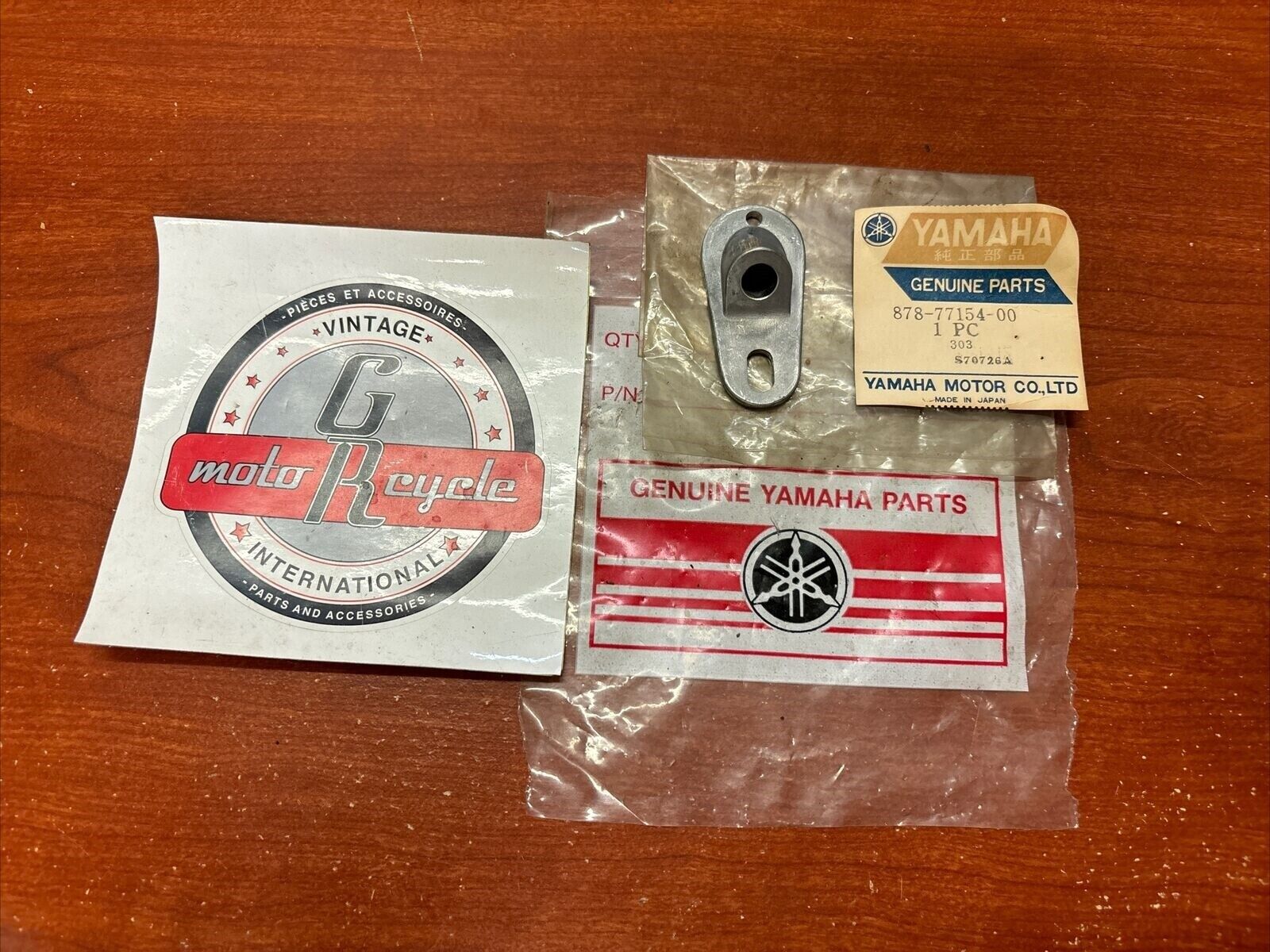 NOS Yamaha EX340 EX440 GPX338 GPX433 SRX440 BACK UP PLATE 878-77154-00-00 Y177