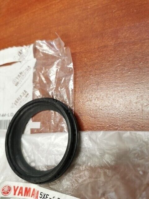 NOS Yamaha WR250F WR450F YZ125 YZ250 YZ450F DUST SEAL KIT 5XE-23144-L0-00 Y107