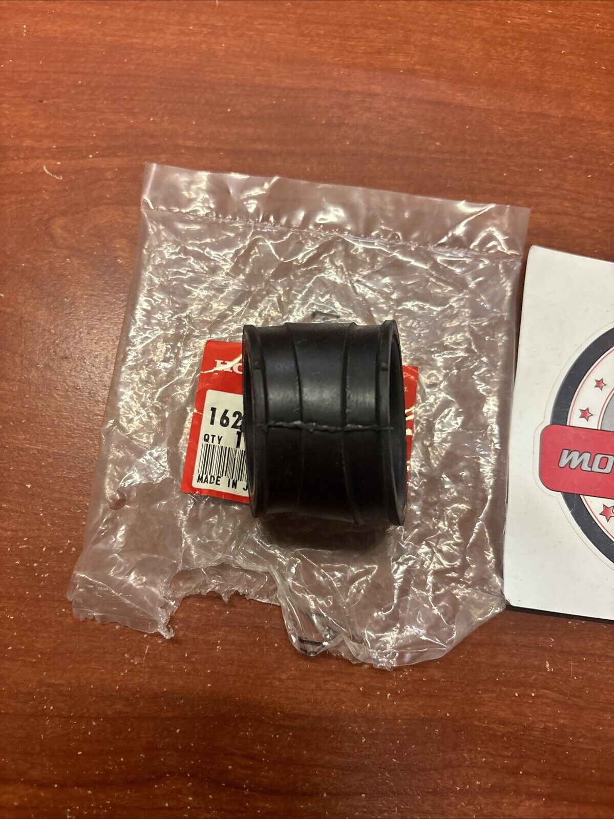 NOS Honda CB1100 CB900 CARBURETOR INTAKE BOOT INSULATOR 16211-438-000 H143