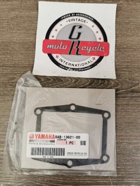 NEW YAMAHA VMAX500 VMAX600 1994 1995 1996 VALVE SEAT GASKET 8AB-13621-00-00 Y108