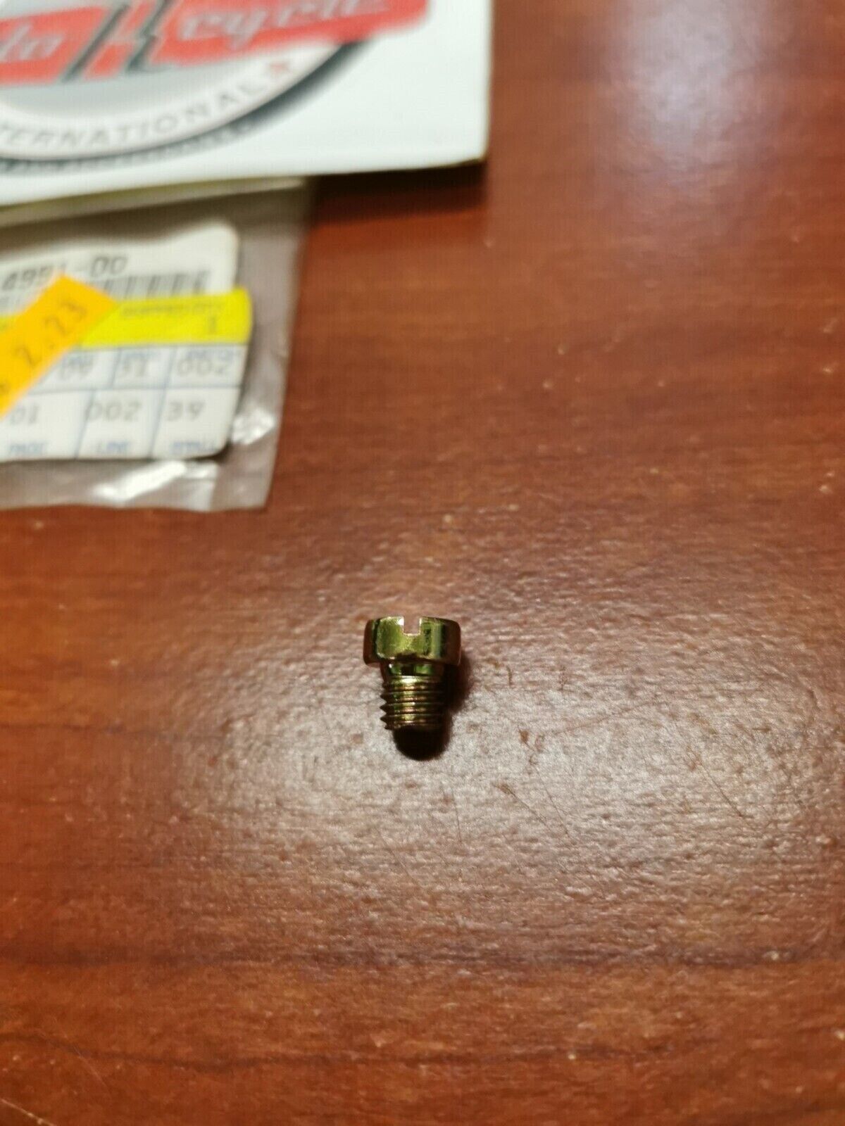 NOS Yamaha XV535 YTM200 YTM225 VMX12 TX750 TT500 SCREW 341-14991-00-00 Y96