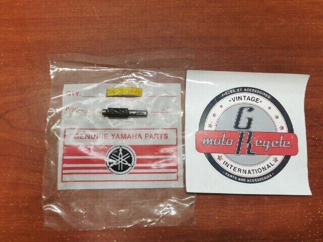 NOS Yamaha RD400 SR500 TX500 TX650 TX750 METER GEAR 306-25138-00-00 Y135