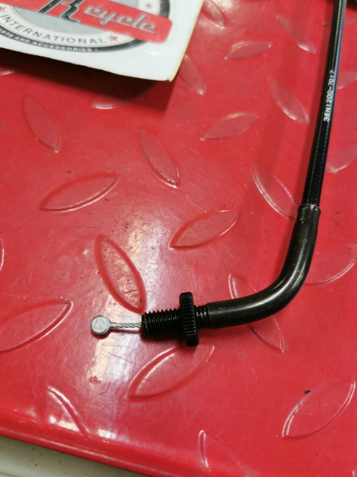 NOS Yamaha 1989 - 1992 FZR600 CABLE, THROTTLE 2 3EN-26312-00-00 Y41